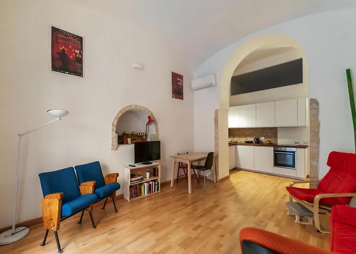 Apartment Guesthost - Campani Cozy Rom