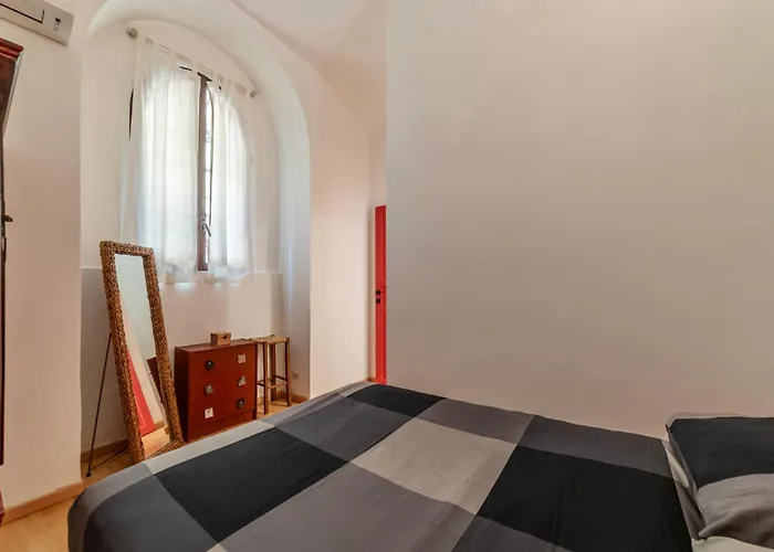 Guesthost - Campani Cozy Apartment Rom